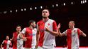 Danijel Šturm a Wiktor Nowak se radují z gólu Tomáše Chorého