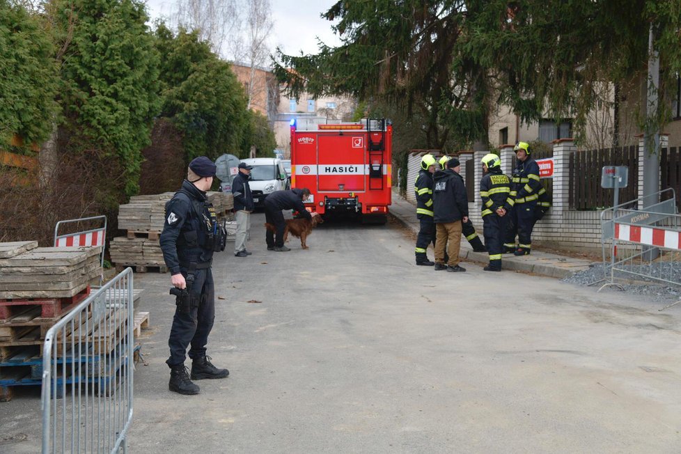 Při výkopech na Chodově našli dělostřelecký granát z 2. světové války.