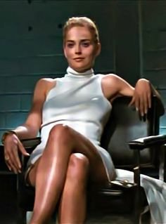 Catherine Tramell (Sharon Stone) v Základním instinktu