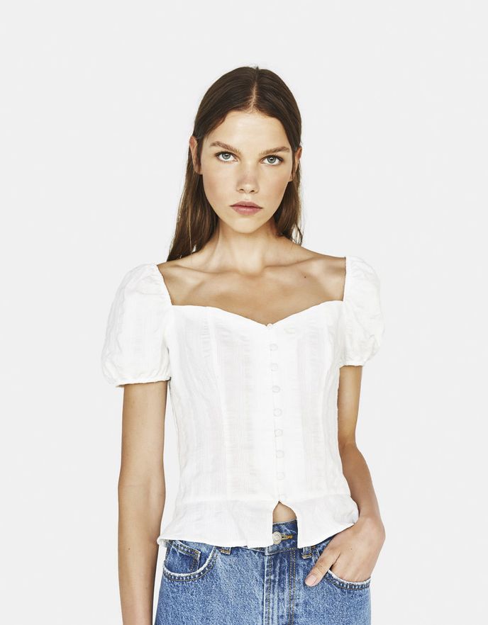 Bavlněný top se srdcovým výstřihem, Bershka, 549 Kč Bavlněný top se srdcovým výstřihem, Bershka, 549 Kč