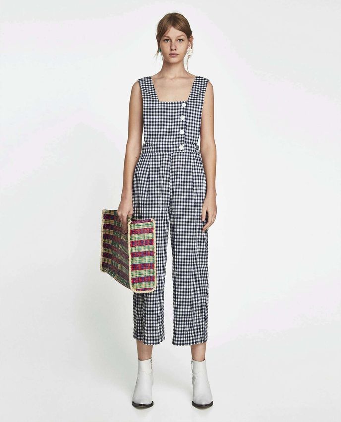 Overal s kostkou vichy, Zara, 1299 Kč Overal s kostkou vichy, Zara, 1299 Kč
