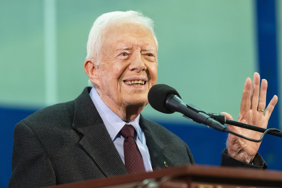 Exprezident USA Jimmy Carter (95) je na svůj věk velmi aktivní.