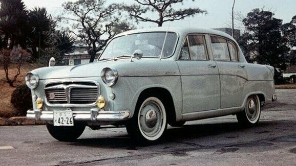 Subaru 1500 P-1 (1954): Prvním autem Fuji Heavy Industries byl klasický sedan