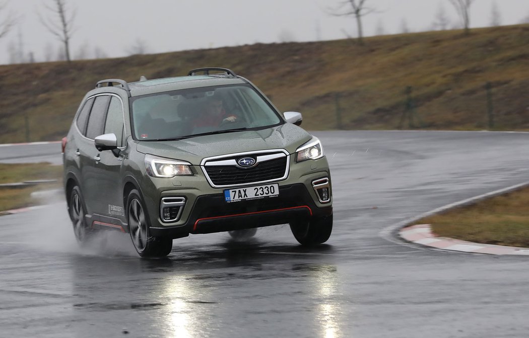 Subaru Forester e-Boxer