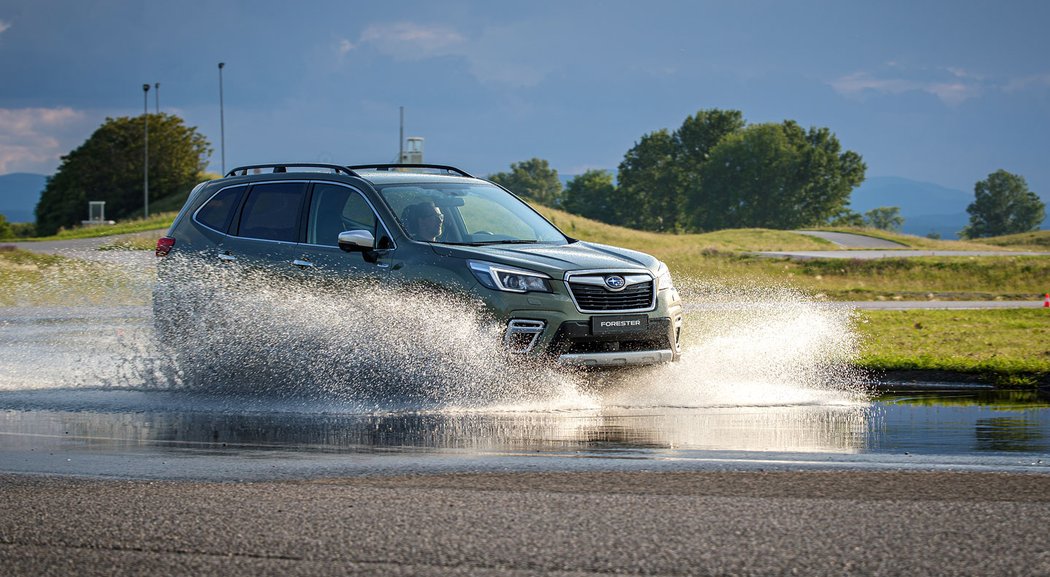 Subaru Forester e-Boxer