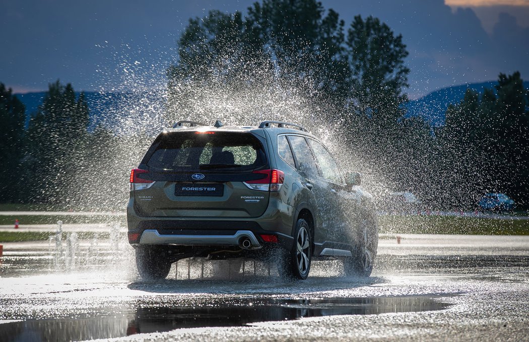 Subaru Forester e-Boxer