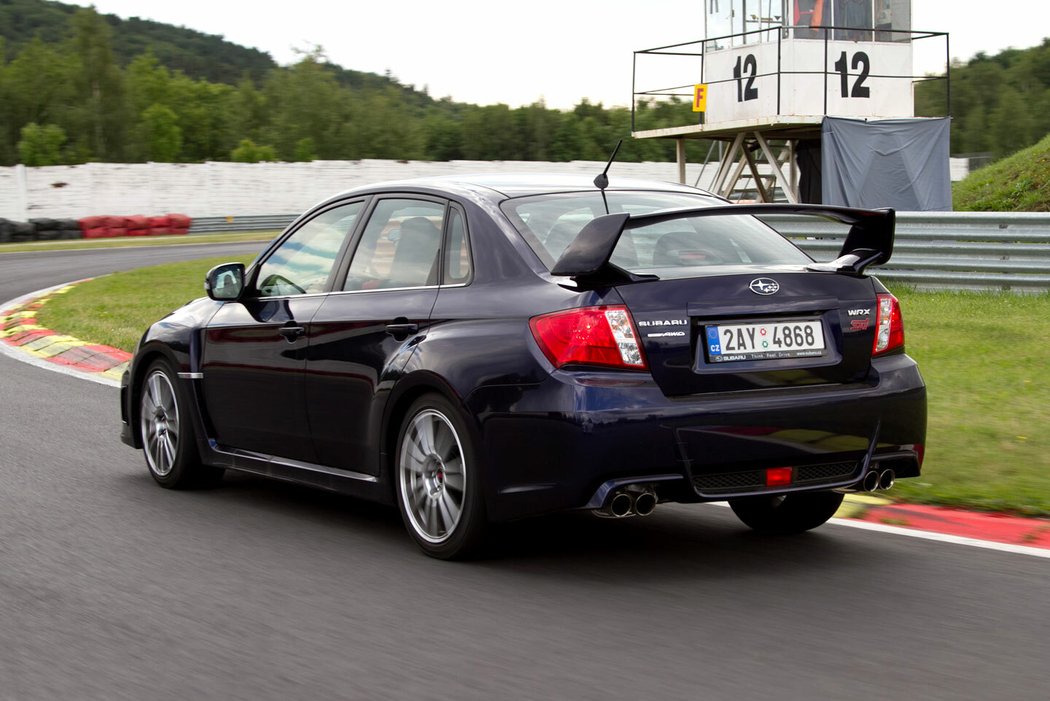 Subaru Impreza WRX STI III