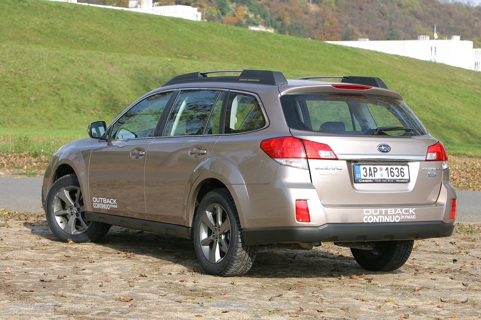 Subaru Outback 2.0D Lineartronic Executive