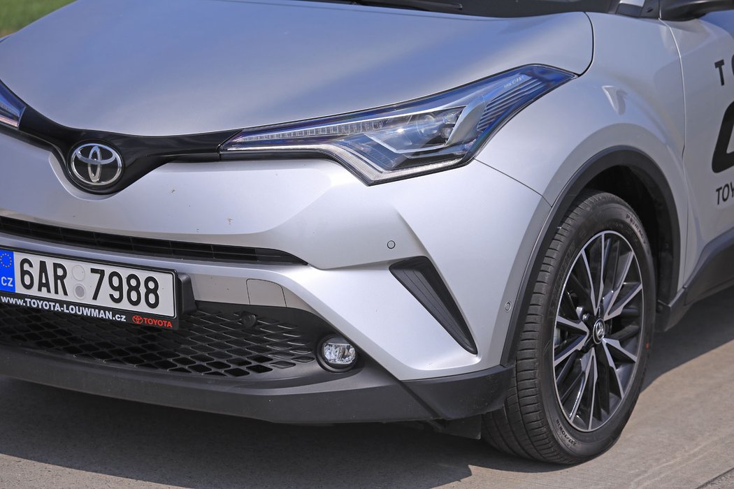 Toyota C-HR 1.2 Turbo AWD