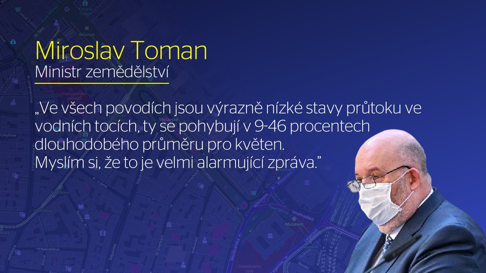 Ministr zemědělství Miroslav Toman (za ČSSD) na tiskové konferenci o suchu 15.5.2020