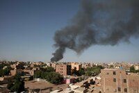 Horor v Súdánu pokračuje navzdory příměří. Ulice Chartúmu jsou posety těly, lidem dochází jídlo