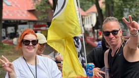 Ivan Bartoš a Sugar Denny při sjíždění Sázavy