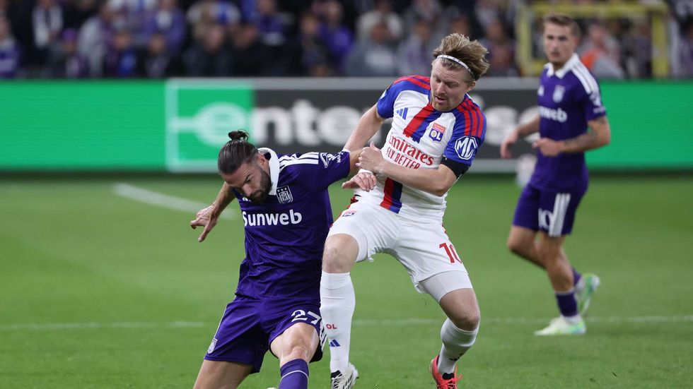 Pavel Šulc v dresu Lyonu proti Andrlechtu