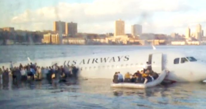 Chesley Sullenberger zachránil 155 lidí riskantním manévrem jen kousek od Manhattanu