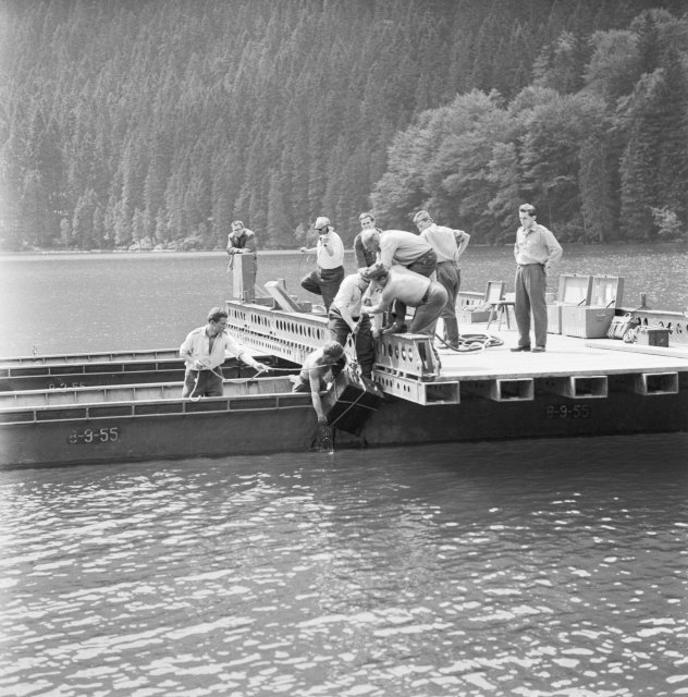 19. června 1964 začala akce Neptun. Tehdy byly z Prahy na Šumavu převezli příslučníci StB bedny, které měly obsahovat údajné nacistické dokumenty. Vyloveny byly v červenci a vyvolaly mezinárodní rozruch.