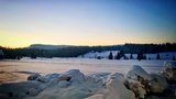 Hrozí vichřice a ledovka, mrazivá rána pokračují. Na Šumavě naměřili -22,5 °C