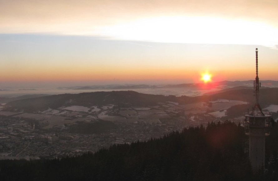 Na Šumavě klesly v noci teploty pod minus 20 °C