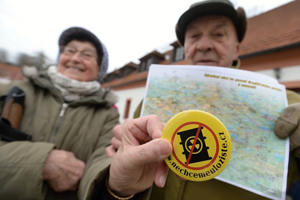 Protestní pochod proti úložišti jaderného odpadu na Šumavě (leden 2016)