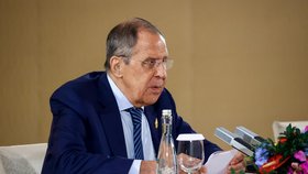 Summit G20 v Indonésii: ruský ministr zahraničí Sergej Lavrov