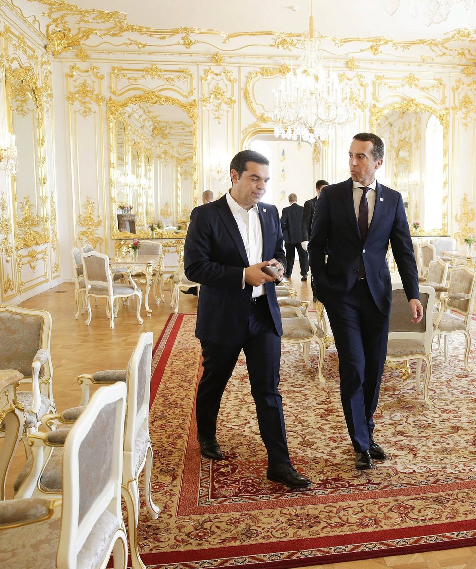 Summit EU v Bratislavě: Řecký premiér Tsipras se svým rakouským protějškem Kernem