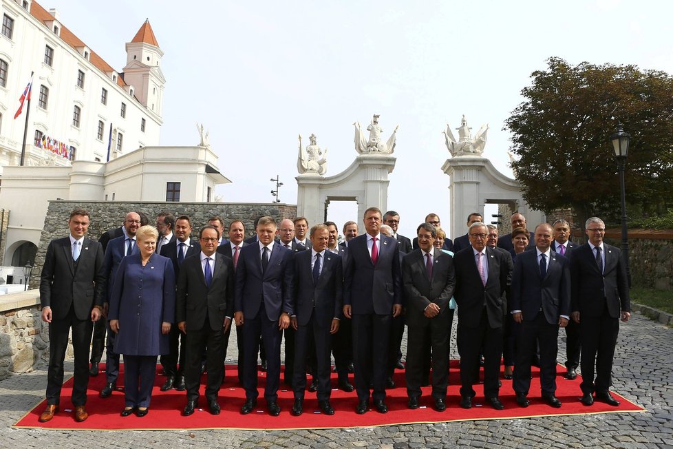 Summit EU v Bratislavě: Family foto politiků