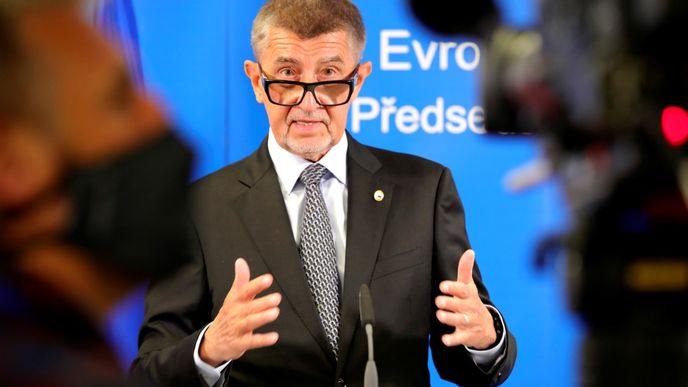 Český premiér Andrej Babiš na evropském summitu v Bruselu (20. 7. 2020)