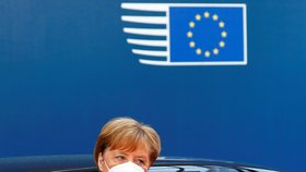 Německá kancléřka Angela Merkelová na evropském summitu v Bruselu (20. 7. 2020)