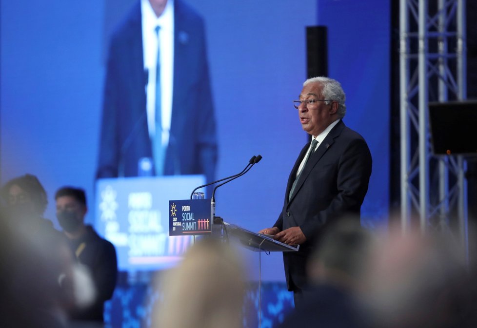 Summit EU: Portugalský premiér António Costa během ceremonie (7. 5. 2021)