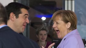 Summit EU na Maltě: Řecký premiér Tsipras a německá kancléřka Angela Merkelová