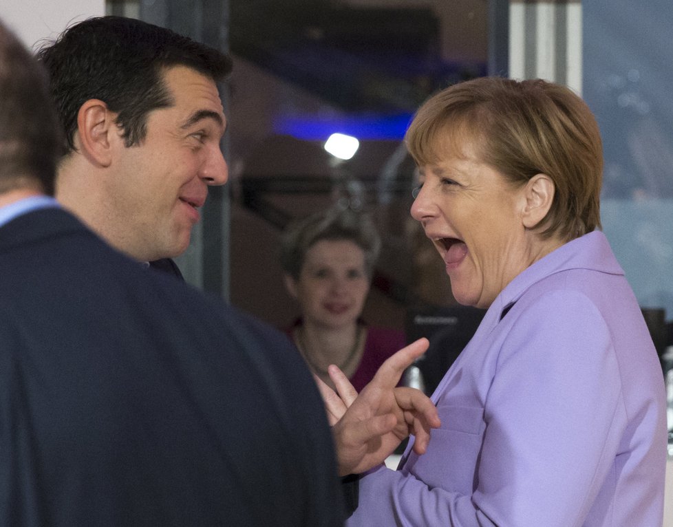 Summit EU na Maltě: Řecký premiér Tsipras a německá kancléřka Angela Merkelová