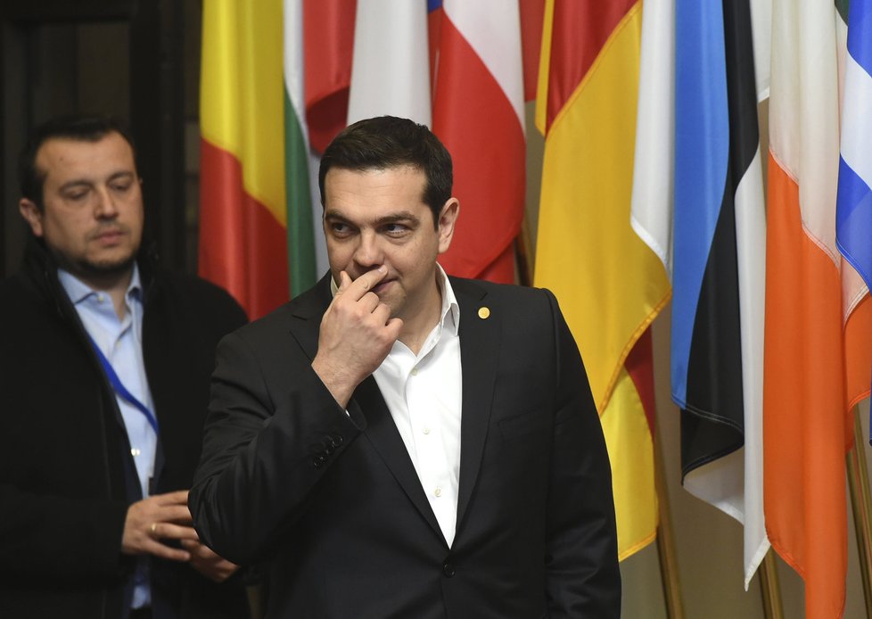 Řecký premiér Alexis Tsipras řekl, že pro Řecko začíná nový den.