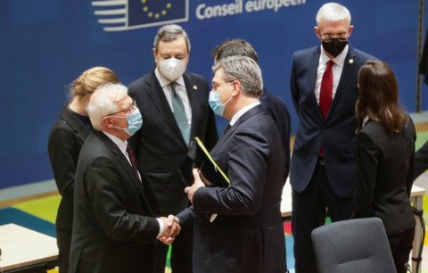 Sankce proti Rusku: Kdo byl nejtvrdší a kdo zdrženlivý? Opatření dopadnou i na Putinovy nejbližší