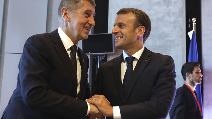 Summit lídrů EU v Salcburku. Na snímku francouzský prezident Emmanuel Macron a český premiér Andrej Babiš. Summit lídrů EU v Salcburku. Na snímku francouzský prezident Emmanuel Macron a český premiér Andrej Babiš.