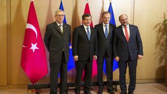 Summit o uprchlících: Země EU se víceméně shodly, teď záleží na jednání s Tureckem