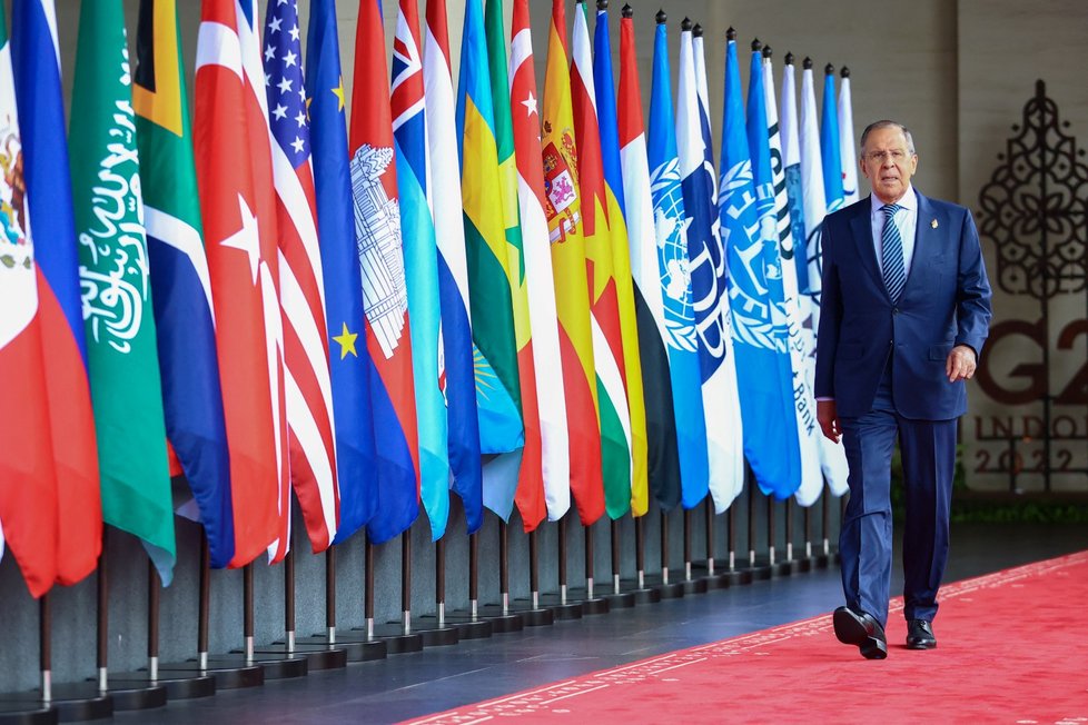 Sergej Lavrov na Bali během summitu G20