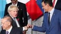 Summit ekonomik G20 v Římě: britský premiér Boris Johnson a španělský premiér Pedro Sanchez