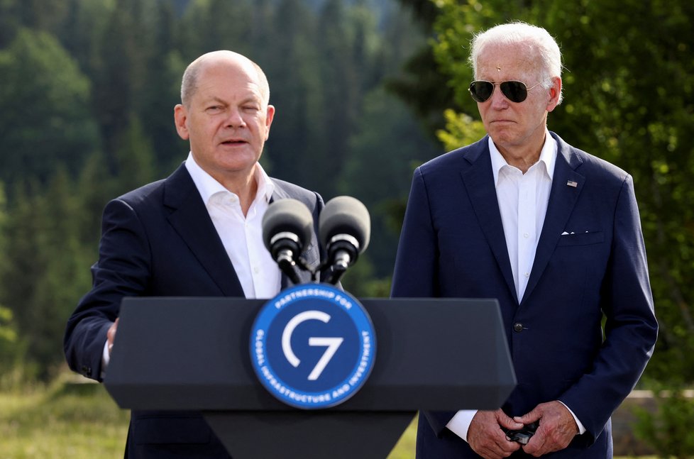 Summit G7 v Německu:Scholz a Biden