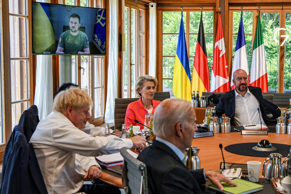 Boris Johnson, Joe Biden, Ursula von der Leyenová a Charles Michel. (27. 6. 2022)