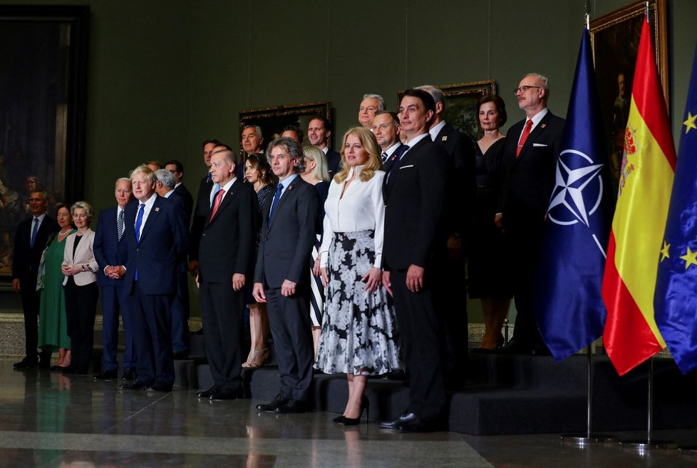Zuzana Čaputová a další lídři na Summitu NATO. (29. 6. 2022)
