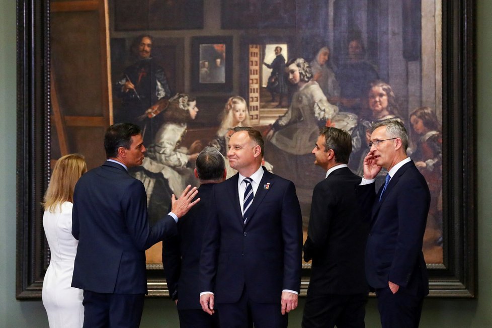 Uprostřed polský prezident Andrzej Duda. (Summit NATO, 29. 6. 2022)