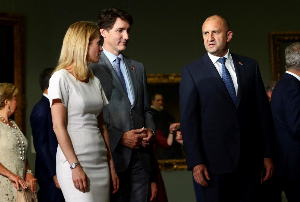Justin Trudeau a bulharský prezident Ruman Radev. (Summit NATO, 29. 6. 2022)