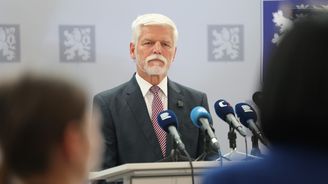 Petr Pavel v Ankaře přespí pod plachtou, naplánoval Macinka prezidentovi summit NATO Petr Pavel v Ankaře přespí pod plachtou, naplánoval Macinka prezidentovi summit NATO