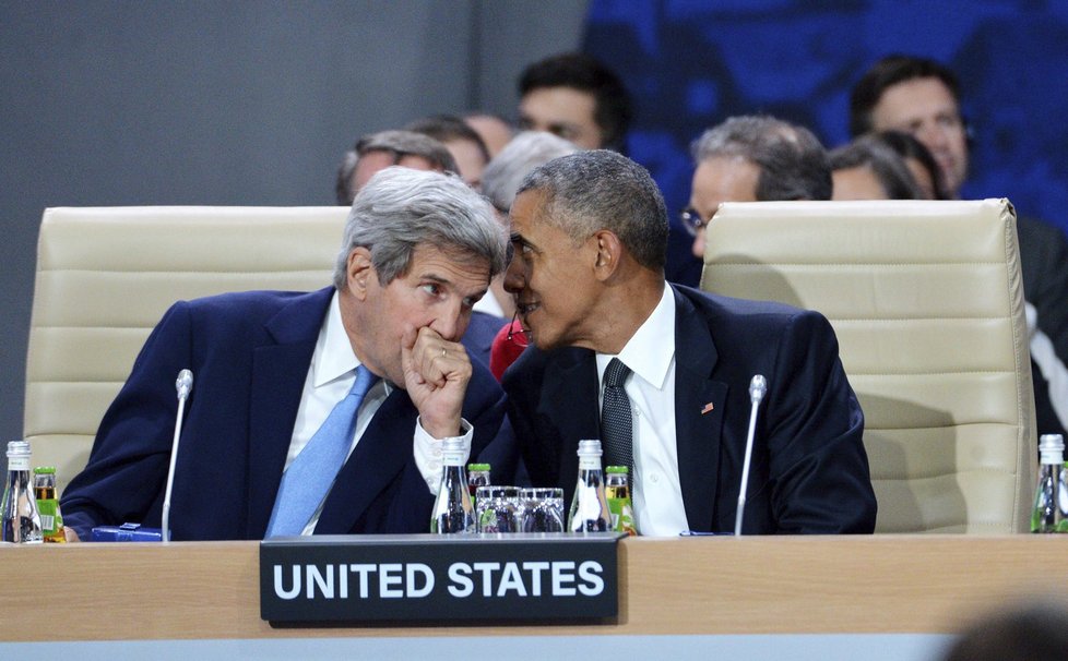 Summit NATO ve Varšavě: Kerry a Obama