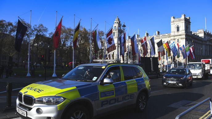 Londýnská policie se chystá na příjezd politických špiček na summit NATO.