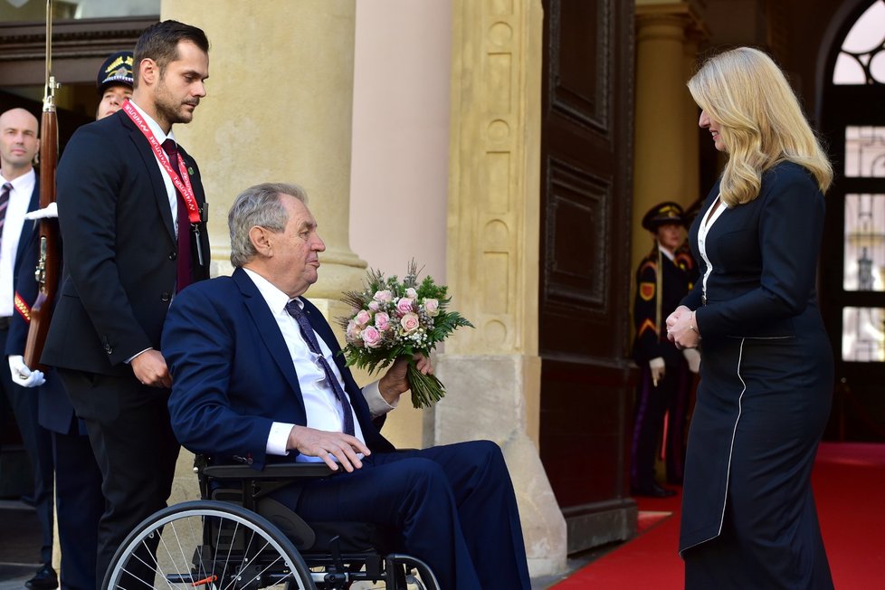 Miloš Zeman na Slovensku: Summit prezidentů V4 s Dudou, Novákovou a Čaputovou (11.10.2022)