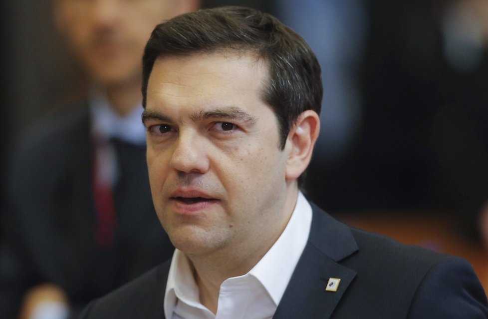 Řecký premiér Alexis Tsipras převzal dohled nad krizovým štábem, který by měl na vracení uprchlíků do Turecka dohlížet.