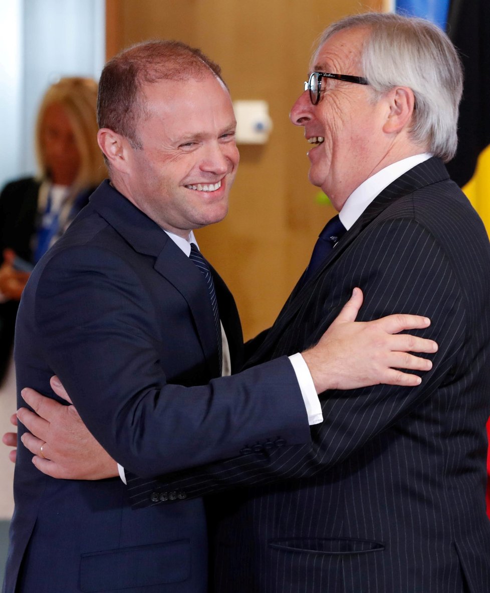 Jean Claude Juncker  a Joseph Muscat