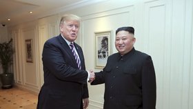 Americký prezident Donald Trump a severokorejský vůdce Kim Čong-un na jednání v Hanoji, (27.02.2019).