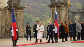 Na Pražském hradě se koná summit prezidentů zemí Visegrádské skupiny (22. 11. 2023).