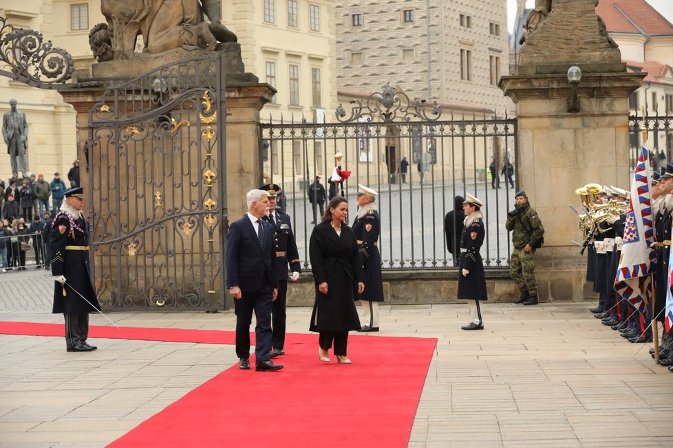 Na Pražském hradě se koná summit prezidentů zemí Visegrádské skupiny (22. 11. 2023).